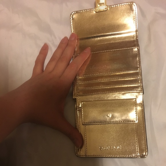 Cute Wallet! - Picture 3 of 5